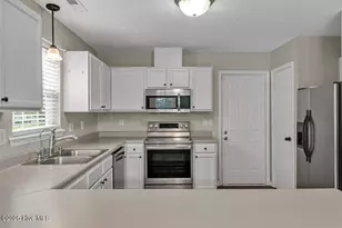 201 Ross Ct, Sneads Ferry, NC 28460 - Photo 12