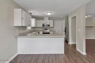 201 Ross Ct, Sneads Ferry, NC 28460 - Photo 10
