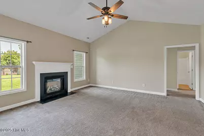 238 Silver Hills Drive, Jacksonville, NC 28546 - Photo 4