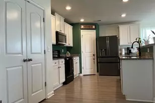 407 Mineral Spg Ln, Fuquay Varina, NC 27526 - Photo 8
