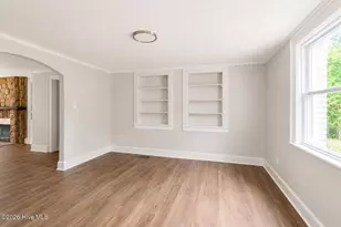 163 E Hudson Ln, Fayetteville, NC 28306 - Photo 4