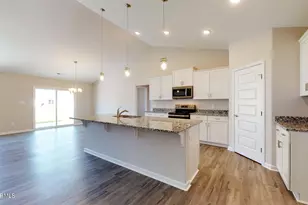 93 Robertson Ln, New Bern, NC 28560 - Photo 2
