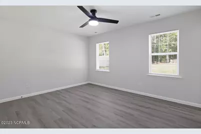 251 S Creek Drive, Jacksonville, NC 28540 - Photo 16