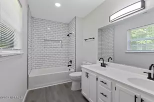 251 S Creek Dr, Jacksonville, NC 28540 - Photo 12