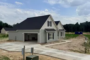 104 Mary Hopes Pl, Goldsboro, NC 27534 - Photo 2