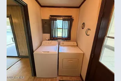 2212 Ridge Road, New Bern, NC 28560 - Photo 8