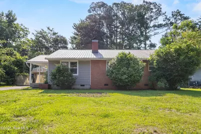 604 Jarman Street, Jacksonville, NC 28540 - Photo 2