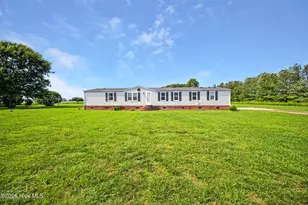641 W Bear Swamp Rd, Hertford, NC 27944 - Photo 1