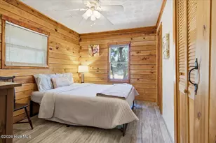 110 NE 72nd St, Oak Island, NC 28465 - Photo 38