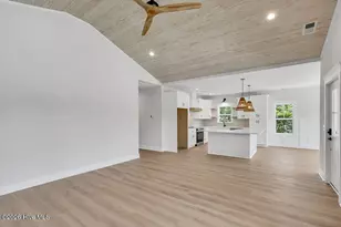 117 NE 17th St, Oak Island, NC 28465 - Photo 12