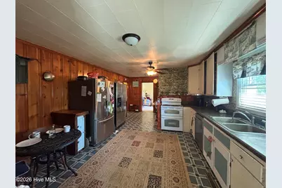 4086 Collins Drive, Lumberton, NC 28358 - Photo 14