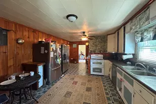 4086 Collins Dr, Lumberton, NC 28358 - Photo 14