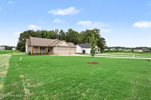 51 Clio Ct, Selma, NC 27576 - Photo 2