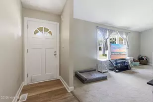 804 Plantation Dr, New Bern, NC 28562 - Photo 2
