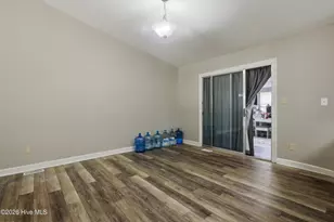 804 Plantation Dr, New Bern, NC 28562 - Photo 12