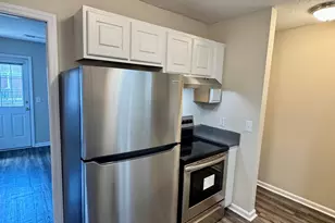 1293 Park W Dr, Greenville, NC 27834 - Photo 8