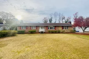 1005 Sioux Dr, Jacksonville, NC 28540 - Photo 1