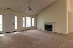 205 Shady Ct, Jacksonville, NC 28540 - Photo 2