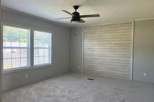316 Commodore Dr, Rocky Mount, NC 27801 - Photo 10
