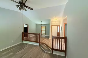 630 Lilac Ln, Vass, NC 28394 - Photo 4