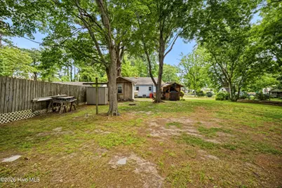 1401 Marr Avenue, Elizabeth City, NC 27909 - Photo 30
