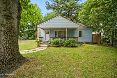 1401 Marr Avenue, Elizabeth City, NC 27909 - Photo 1