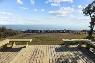 662 Island Rd, Harkers Island, NC 28531 - Photo 2