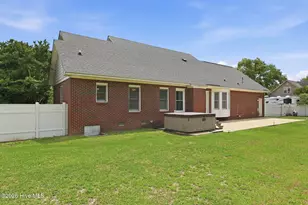 5829 Finish Line Dr, Hope Mills, NC 28348 - Photo 12
