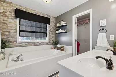 5829 Finish Line Drive, Hope Mills, NC 28348 - Photo 16