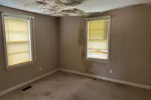6147 Joe Brown Hwy N, Whiteville, NC 28472 - Photo 6