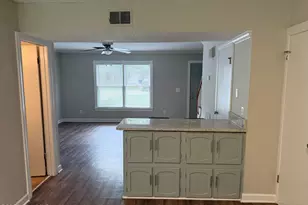 110 N Elm St, Greenville, NC 27858 - Photo 10