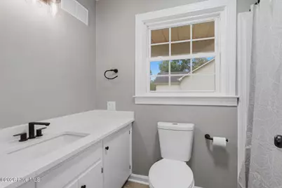 215 E Franklin Street, Spring Hope, NC 27882 - Photo 18