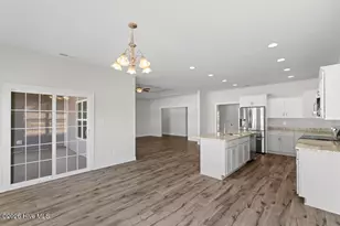 807 Maritime Wy, Jacksonville, NC 28546 - Photo 8
