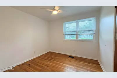 412 Seminole Trail, Jacksonville, NC 28540 - Photo 10