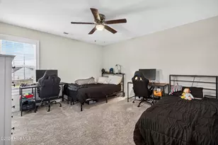 563 Appalachian Trl N, Jacksonville, NC 28546 - Photo 30