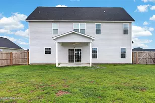 563 Appalachian Trl N, Jacksonville, NC 28546 - Photo 36