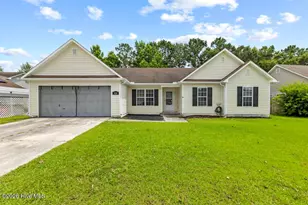 426 Spring Dr, Jacksonville, NC 28540 - Photo 1