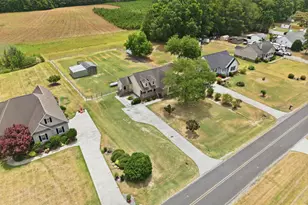 551 Eagles Nest Rd, Grimesland, NC 27837 - Photo 38