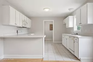 551 Eagles Nest Rd, Grimesland, NC 27837 - Photo 16