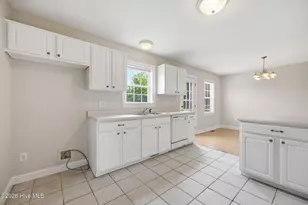 551 Eagles Nest Rd, Grimesland, NC 27837 - Photo 18
