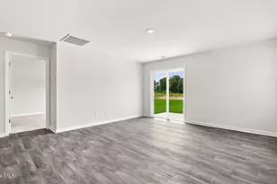 2100 Montalvan Dr, Greenville, NC 27834 - Photo 8