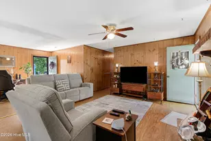 500 Maple Ln, Morehead City, NC 28557 - Photo 6