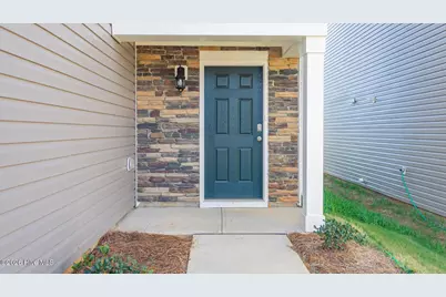 2104 Montalvan Drive, Greenville, NC 27834 - Photo 4