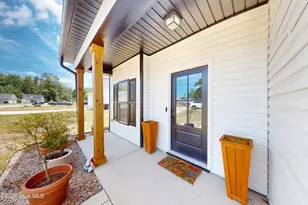 345 Shepherd Trail, Aberdeen, NC 28315 - Photo 2