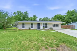 130 Tanglewood Dr, Jacksonville, NC 28540 - Photo 2
