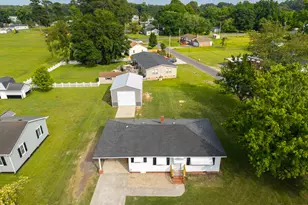 123 Ferry Rd, Elizabeth City, NC 27909 - Photo 2