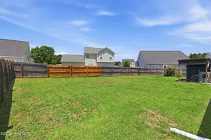 136 Bennington Dr, Raeford, NC 28376 - Photo 32