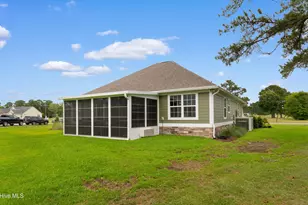 1435 N Middleton Dr NW, Calabash, NC 28467 - Photo 28