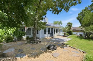 213 Mahaffey Ct, New Bern, NC 28560 - Photo 8