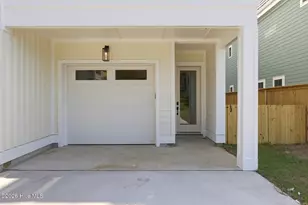 502 N Carolina Ave, Carolina Beach, NC 28428 - Photo 6